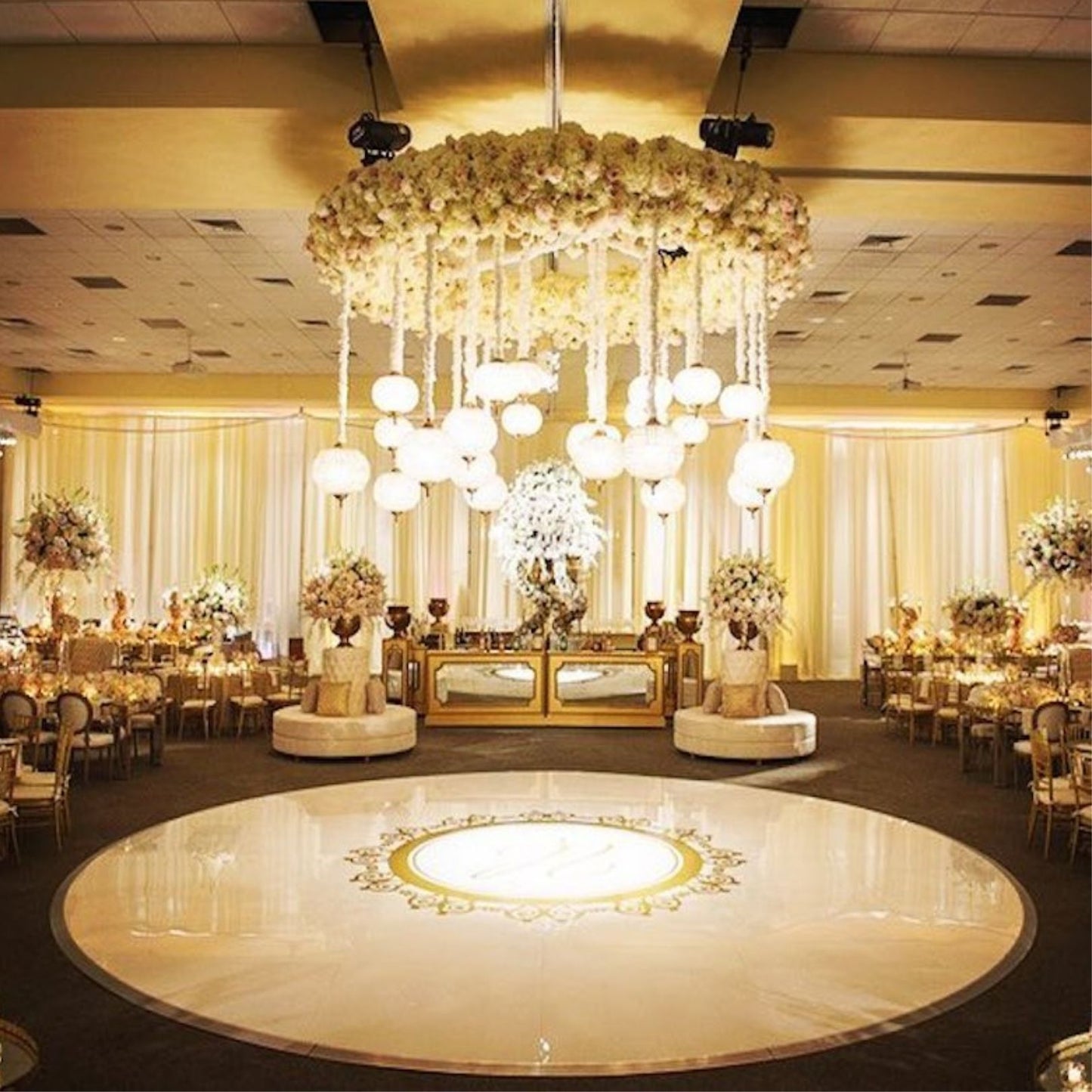 LOVE STORY DECORATION PACKAGE