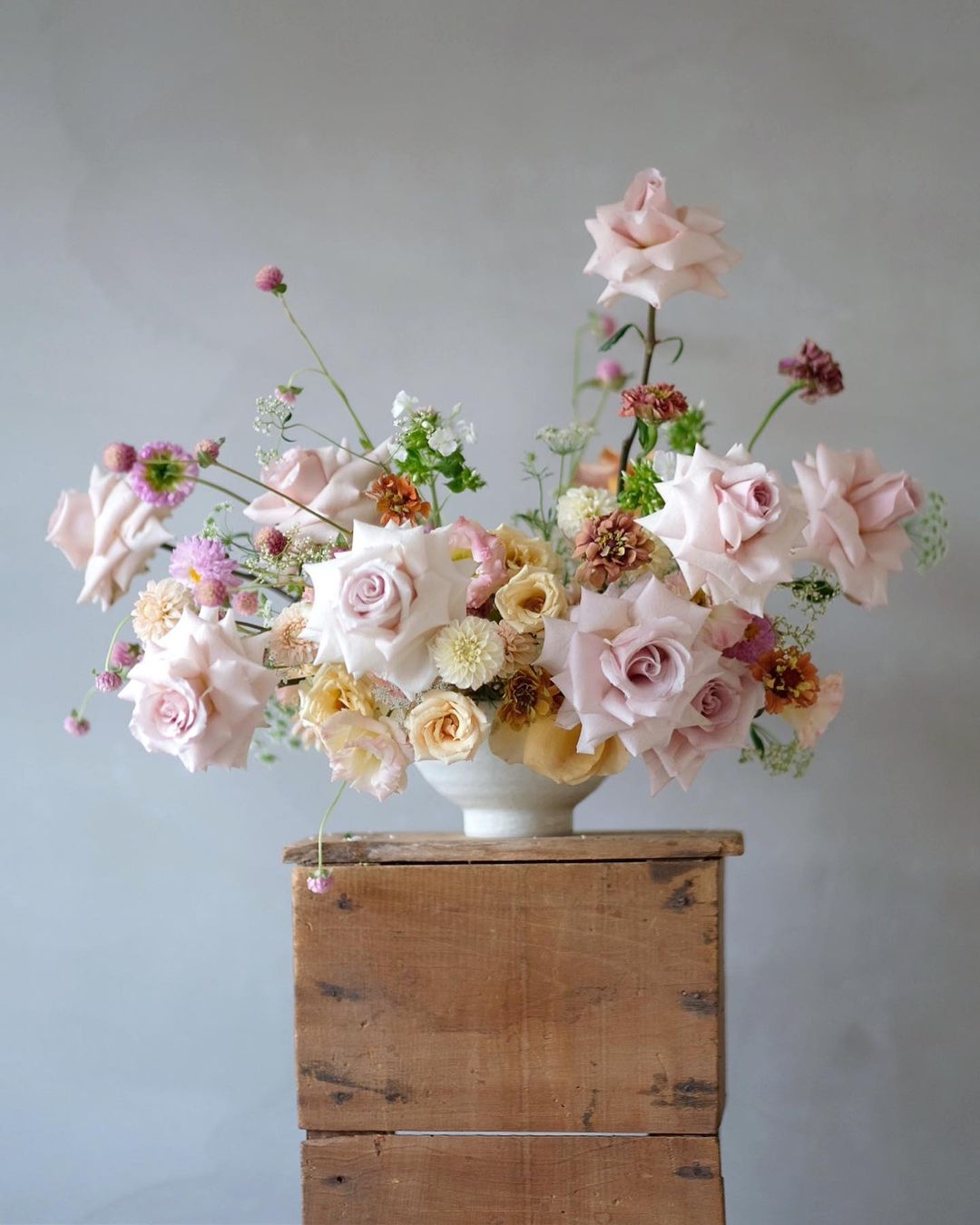 LUNA FLORAL ARRANGEMENT