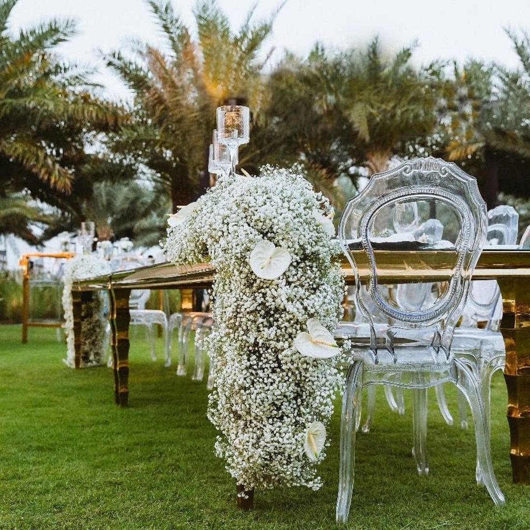 Event furniture rental Dubai GOLD STEAL DINING TABLE WITH MIRROR ON TOP 8-10 PEOPLE