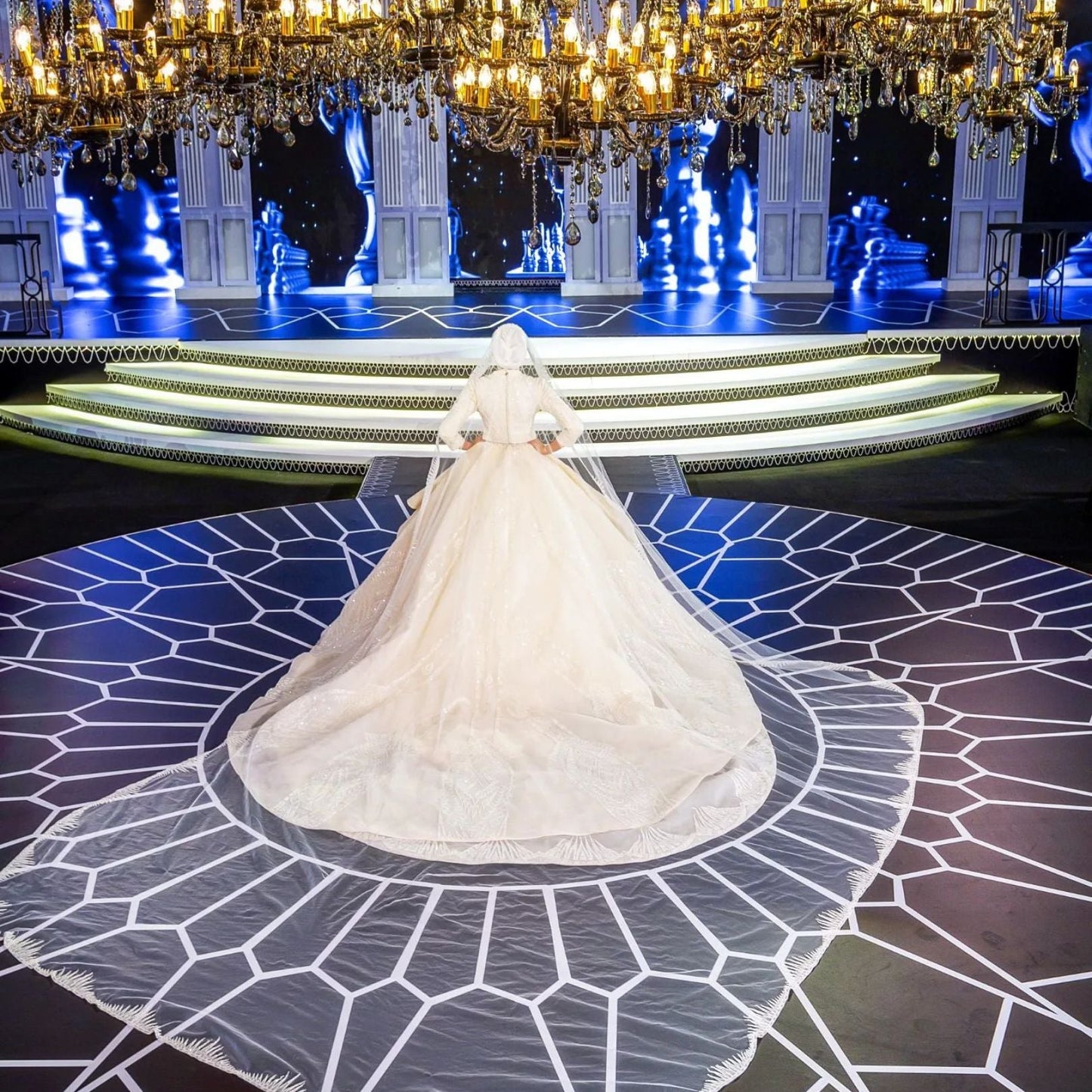 ROUND DANCE FLOOR 6M X 6M ACCOMMODATES UP TO 70PAX OLGA EVENTS