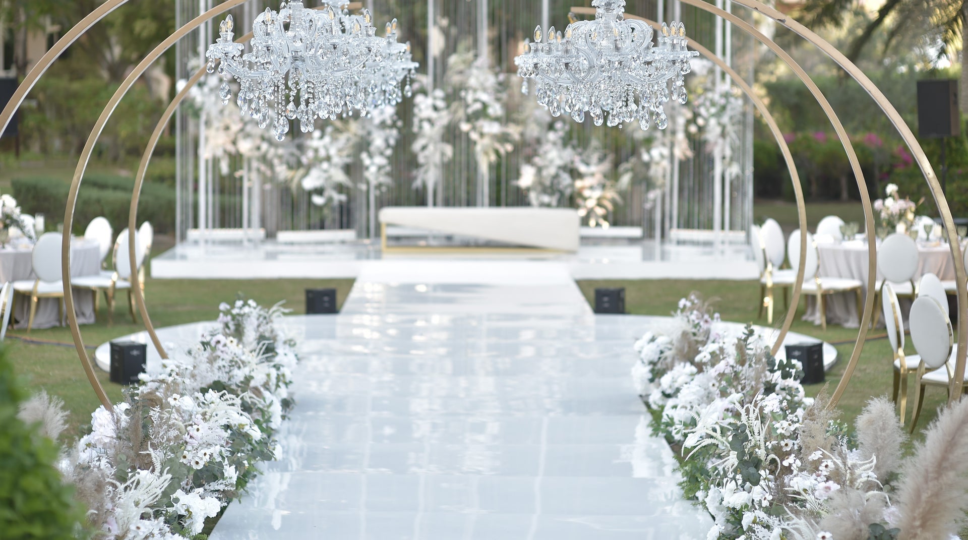 Load video: Wedding Planner Dubai. Mandarin Hotel. Wedding Decoration