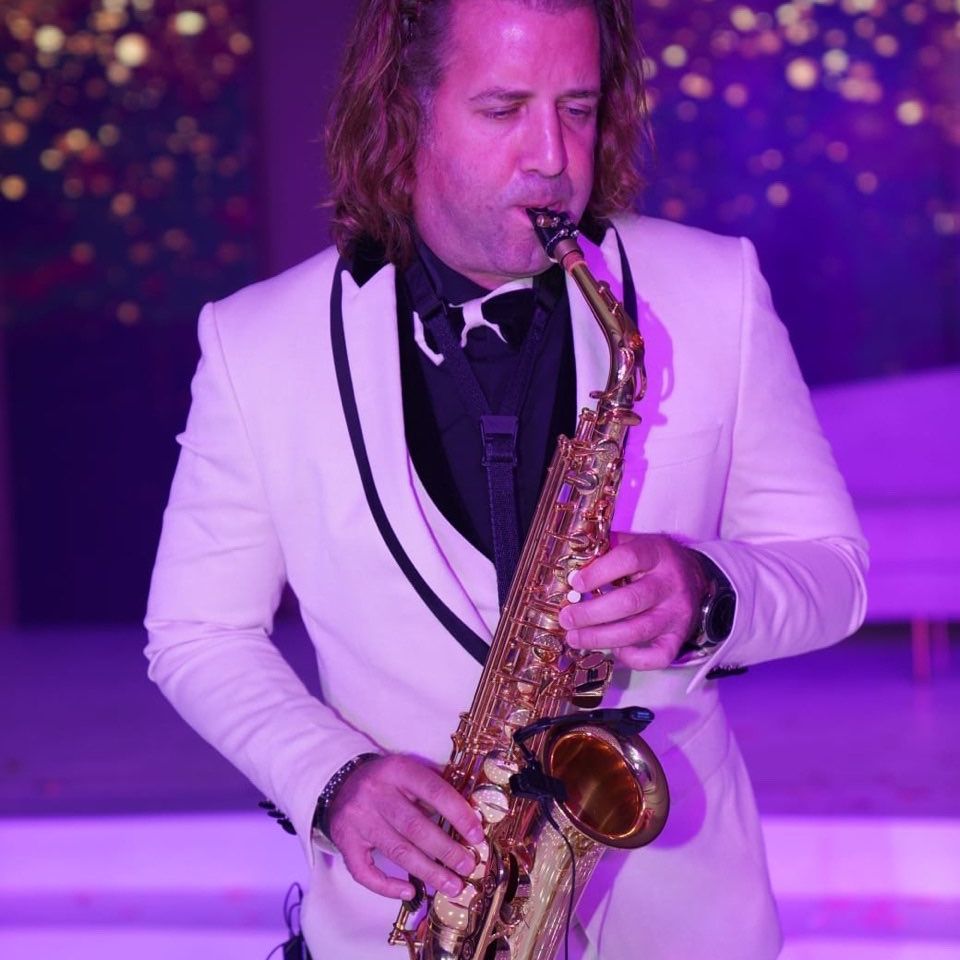 SAXOPHONIST MAHER