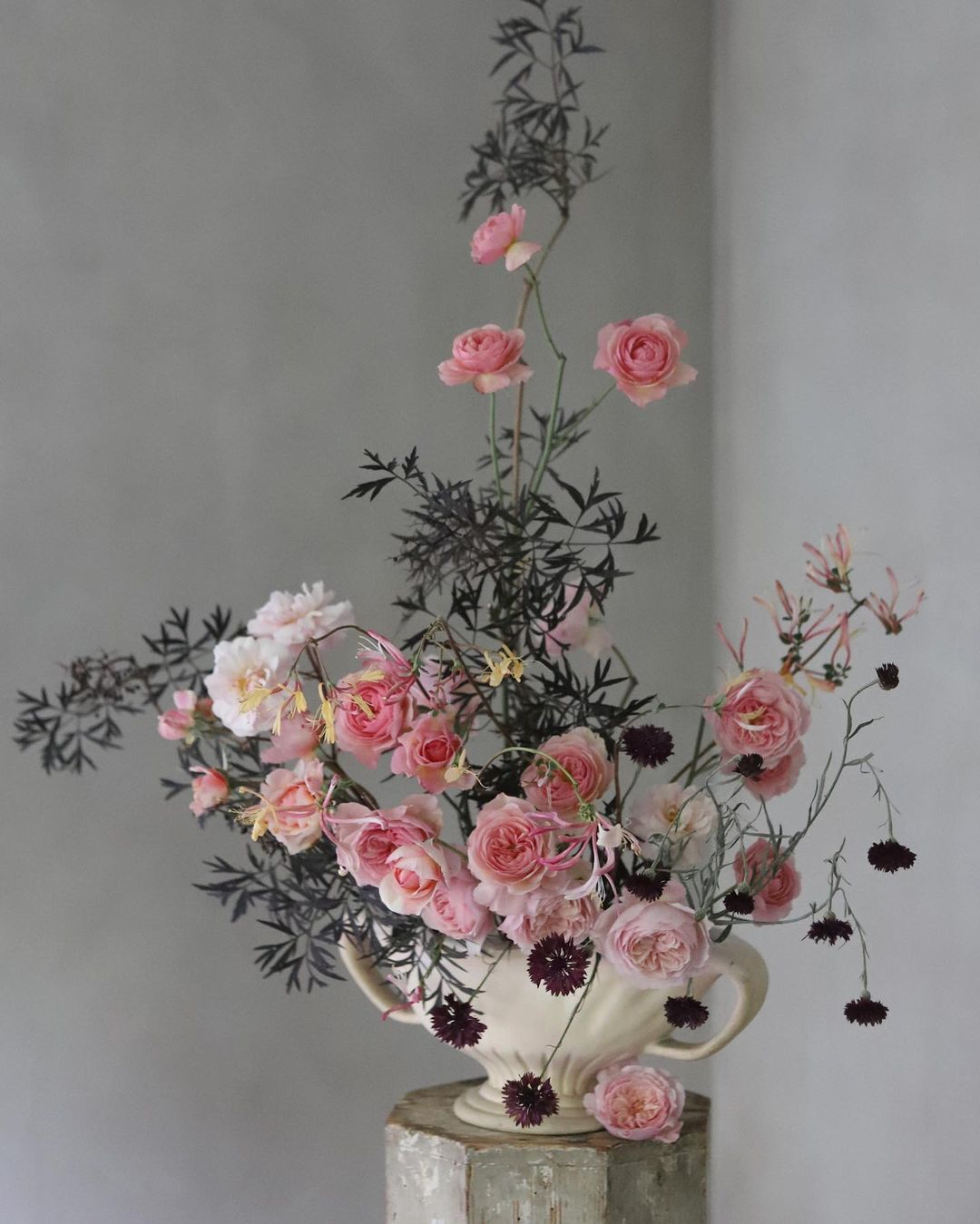 Beautiful Floral Arrangements for Every Occasion start from AED 400 Wedding flowers centerpieces, fresh flowers. Vases candles candelabras. Fresh flowers for parties dinners and birthdays. Professional florists. Wedding decoration. Peonies roses tulips garden-style decoration. Olga Events Dubai. Event Planner.