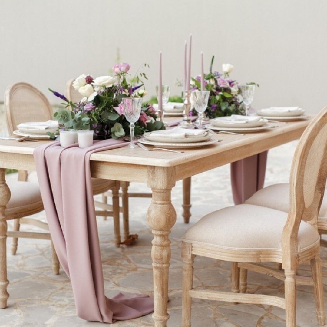 MEDLINE DINING TABLE olga events rental dubai